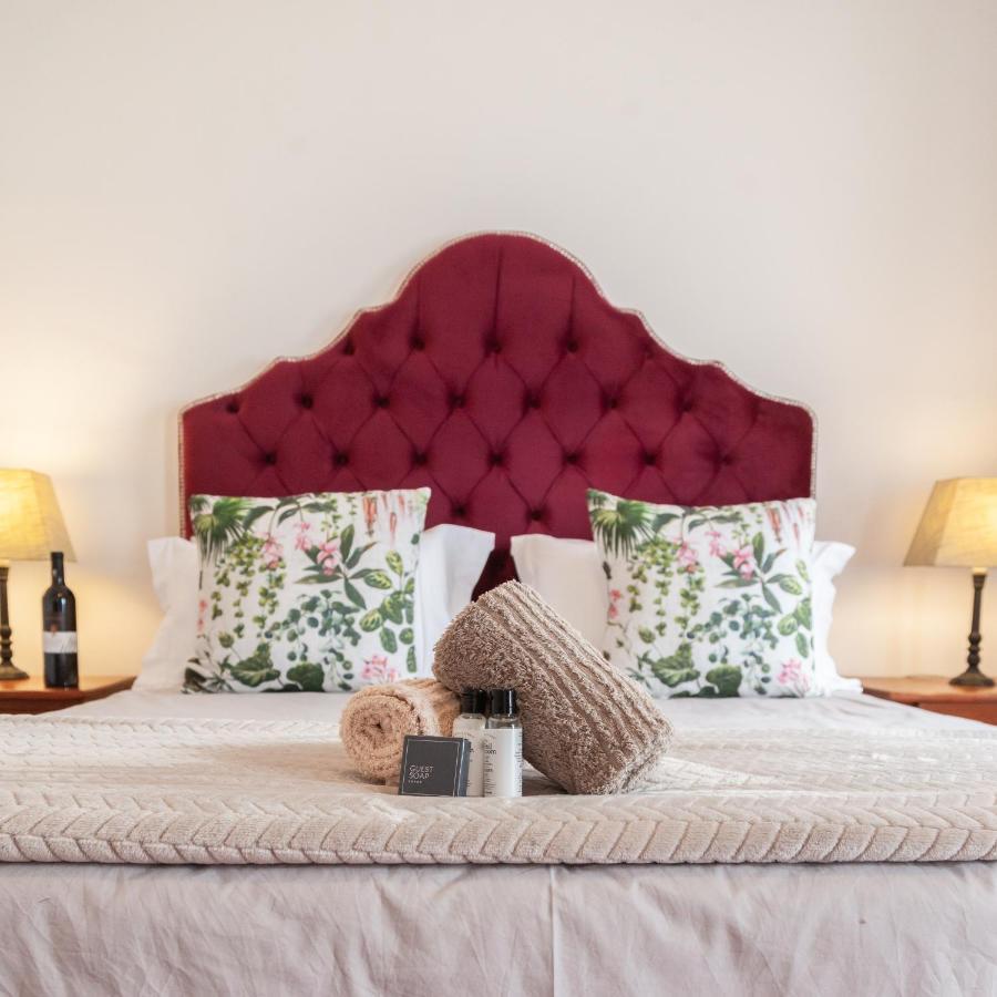 Ayama Wine Farm - Manor House Bed & Breakfast เวลลิงตัน ภายนอก รูปภาพ