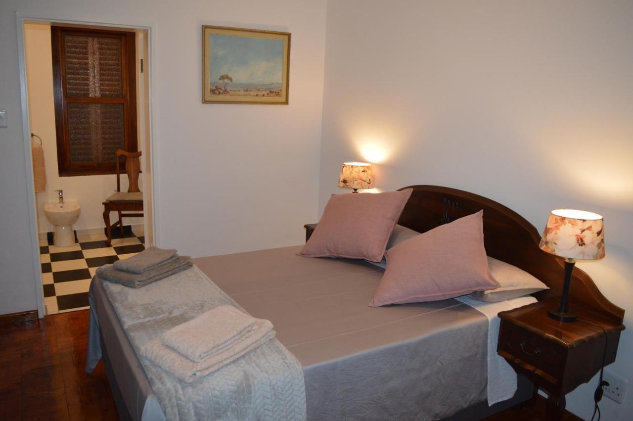 Ayama Wine Farm - Manor House Bed & Breakfast เวลลิงตัน ภายนอก รูปภาพ