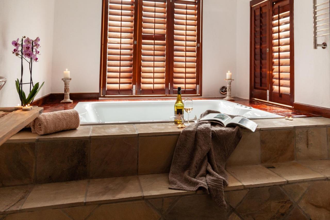 Ayama Wine Farm - Manor House Bed & Breakfast เวลลิงตัน ภายนอก รูปภาพ